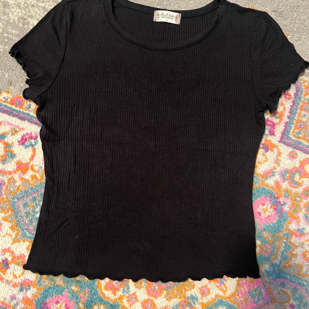 Altar'd State Black Fitted Ribbed Short Sleeve Tee